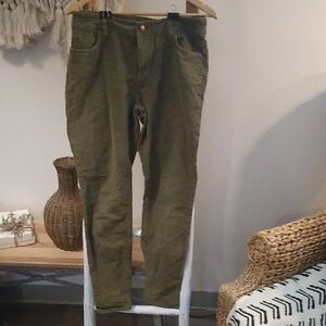 Women's Toad & Company Size 8 Corduroy Jeans